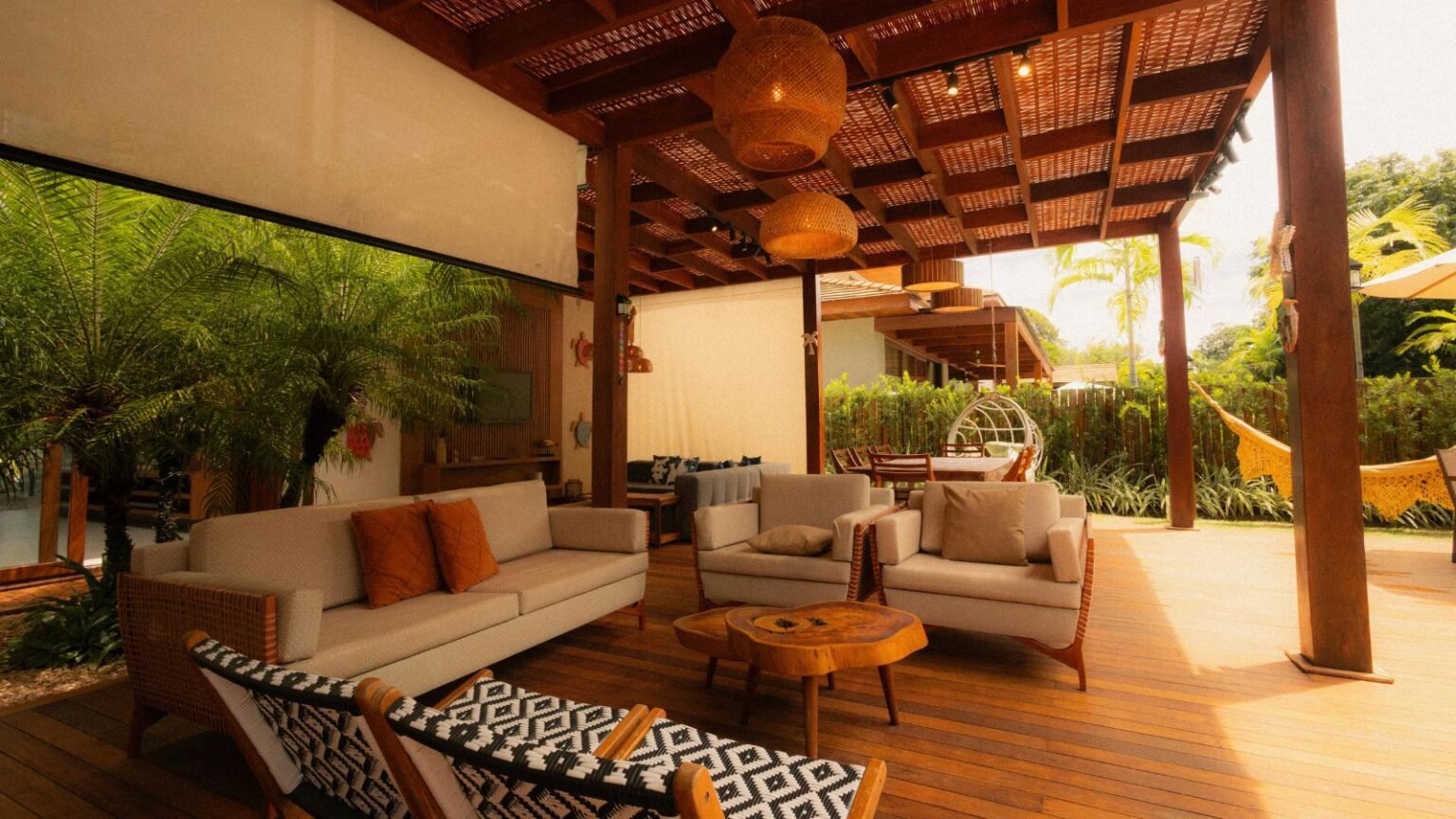 Luxury Home Builders in Edmonton: Crafting Exceptional Living Spaces