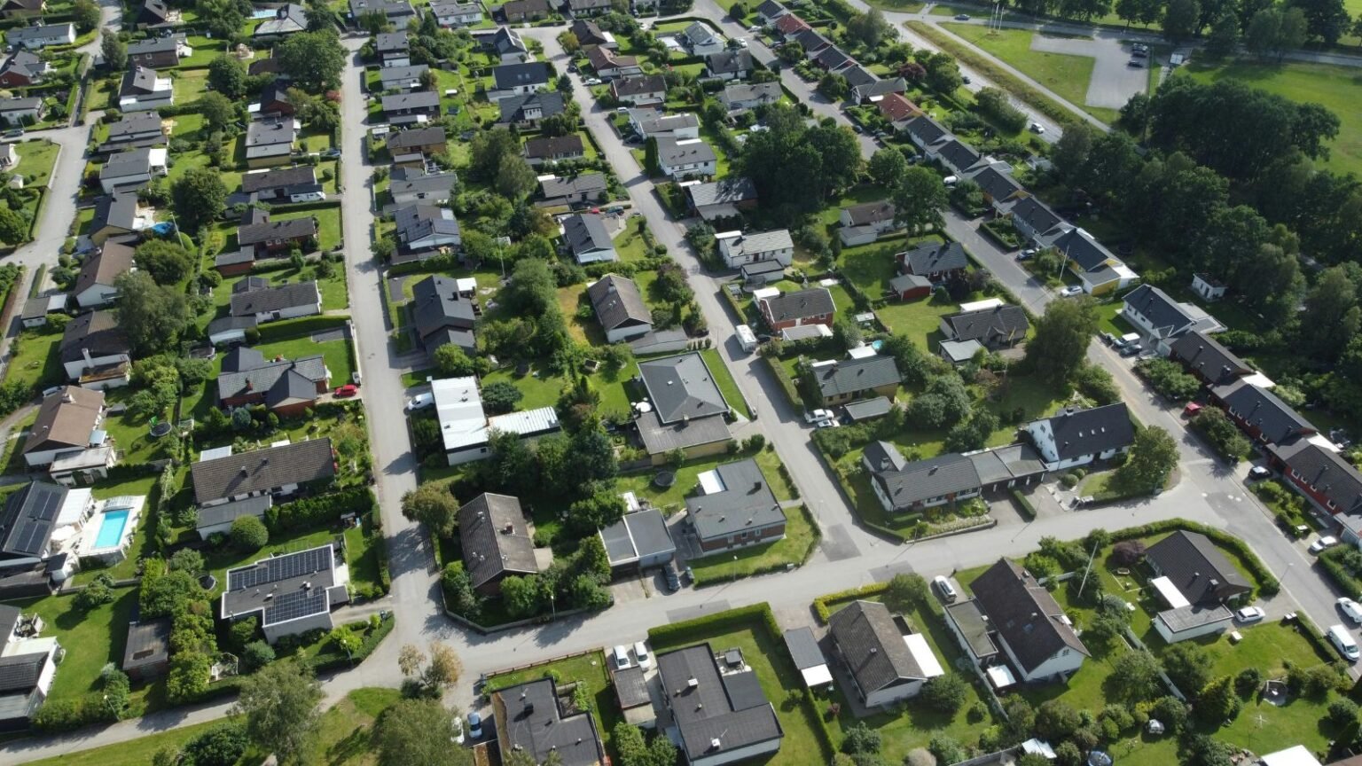 Infill House Builders in Edmonton: Transforming Mature Neighborhoods with Modern Living